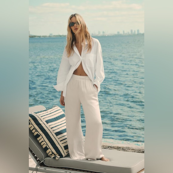 Dynamite Pants - NWT Dynamite Satin Wide Leg Pants